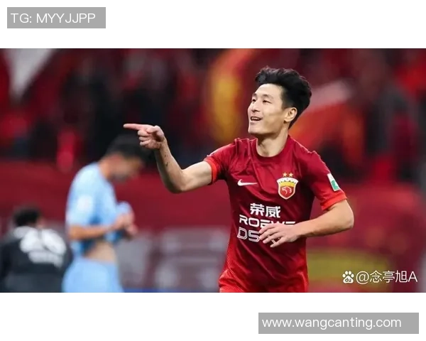 中国15号足球球星是谁 详细解析其个人成就与赛场表现