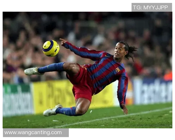 足球球星挂画精选 展现世界顶级球员风采的艺术之作 足球球星挂画精选 展现世界顶级球员风采的艺术之作